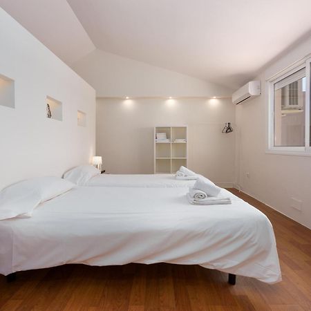 2247-Duplex 3 Bedrooms With 2 Terraces Манилва Экстерьер фото